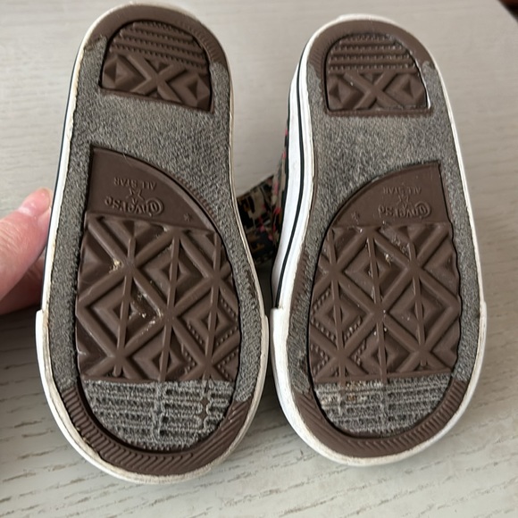 Converse Toddler 7 Chuck Taylor All Star Leopard Sneakers - Picture 6 of 6